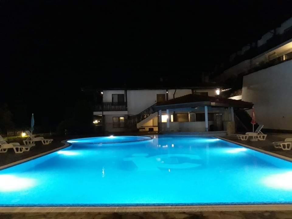 Kavarna Paradise Apartments Extérieur photo
